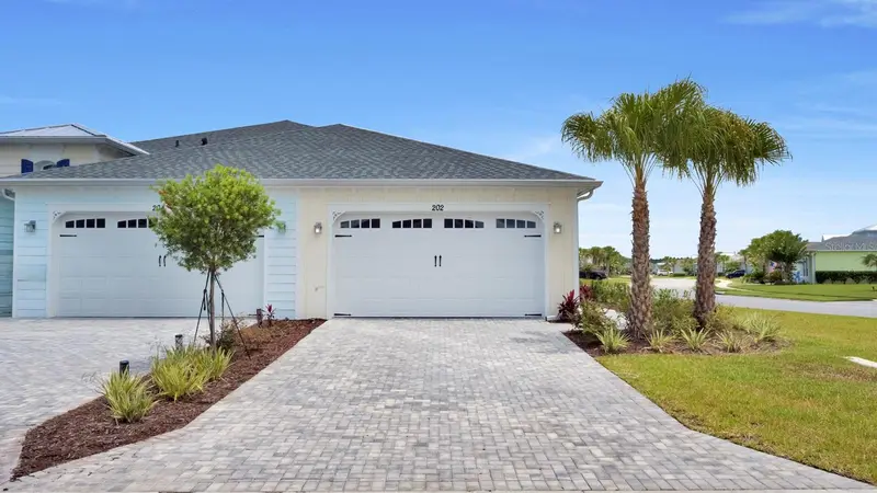 202 Summertime Pl, FL