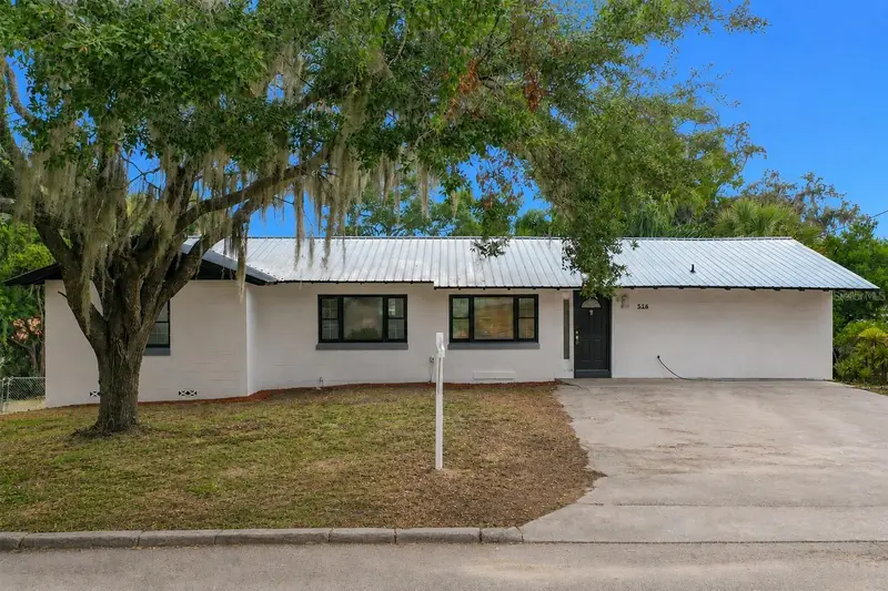 516 S Exeter St, FL