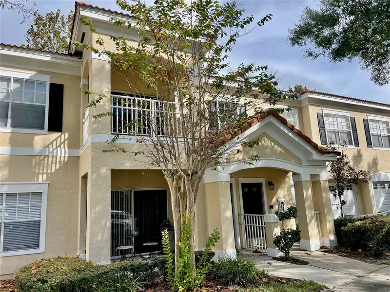 723 Arbor Lakes Cir #723, FL
