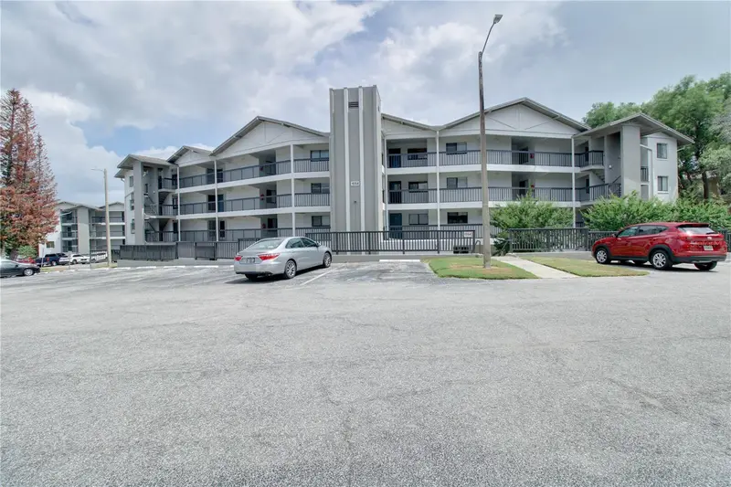 1054 Lotus Cove Ct #612, FL