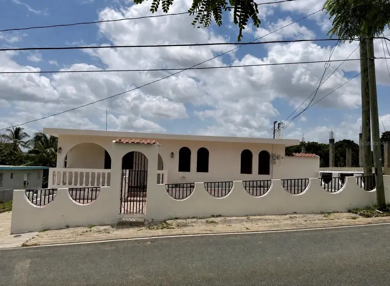 Pr 922 Km 0.4 Bo. Collores, PR