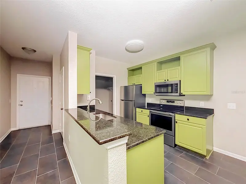 6003 Hemingway Cir #6003, FL