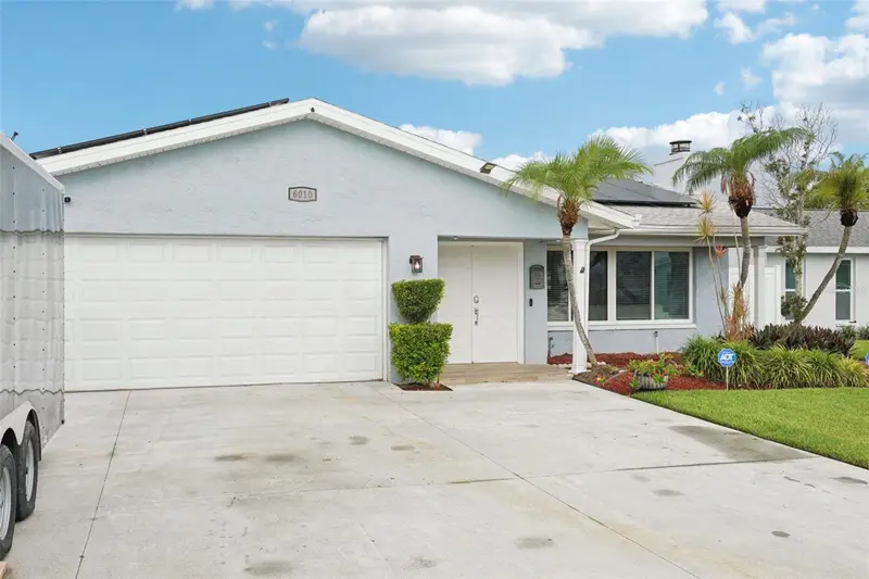 6010 Bayou Grande Blvd Ne, FL
