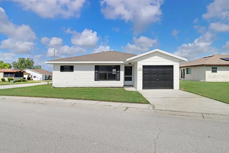 3250 Pebble Bend Dr, FL