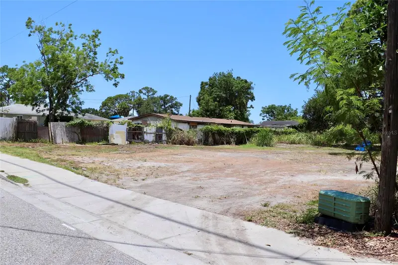 0 Mango Ave, FL