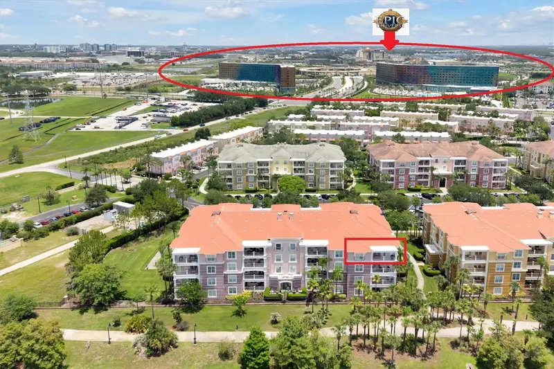 5048 Shoreway Loop #40404, FL