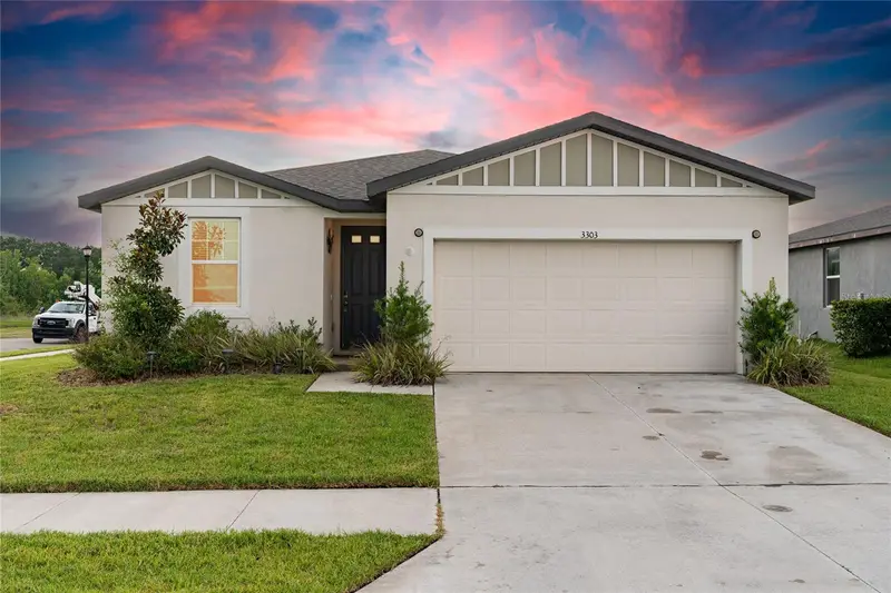 3303 Asher Moon Ln, FL