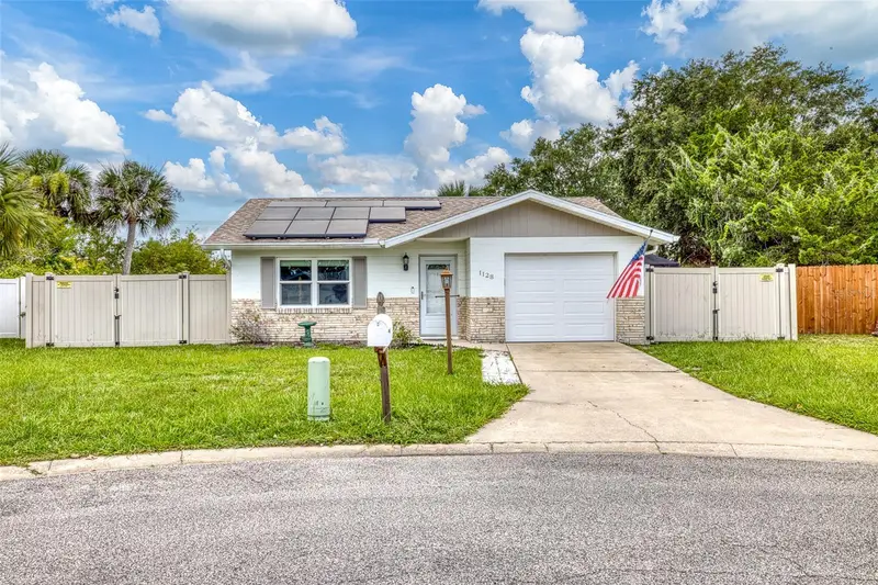 1128 Margate Ct, FL
