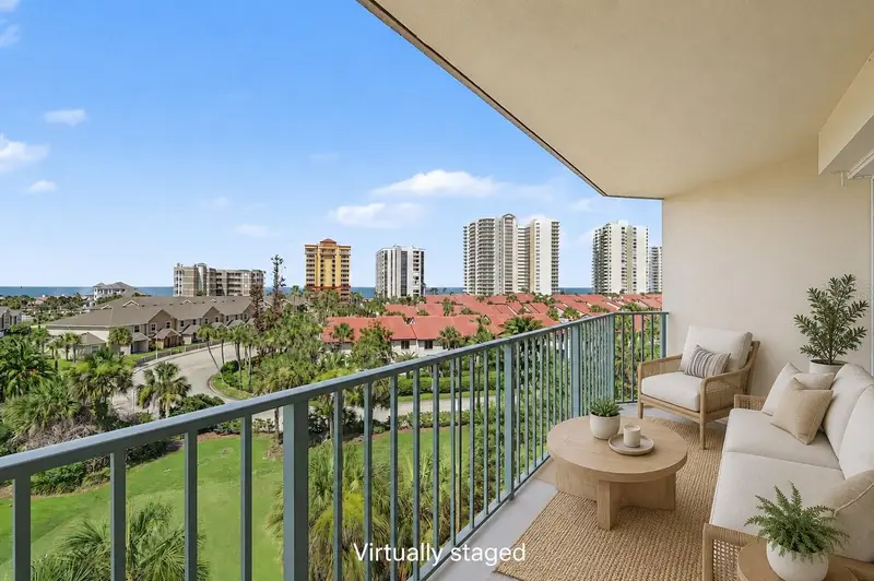 4 Oceans West Blvd #606d, FL