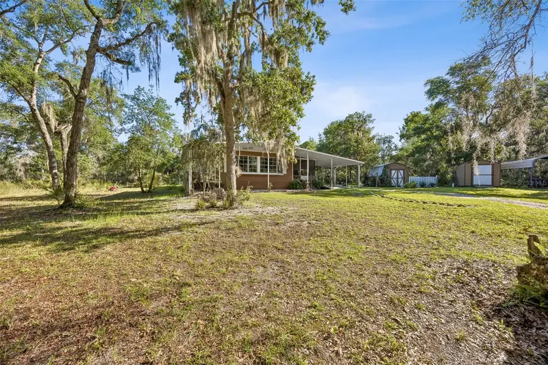 110 Plumosa Dr, FL