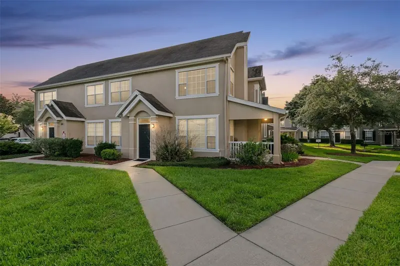9125 Lee Vista Blvd #704, FL