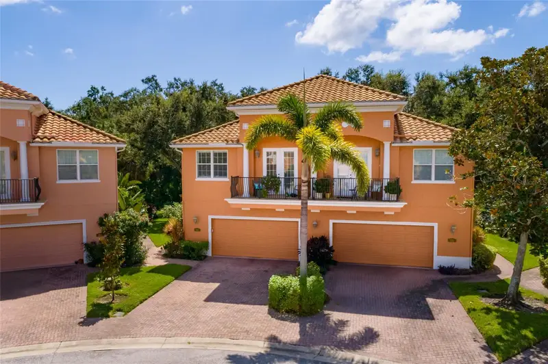 190 Banyan Bay Dr, FL