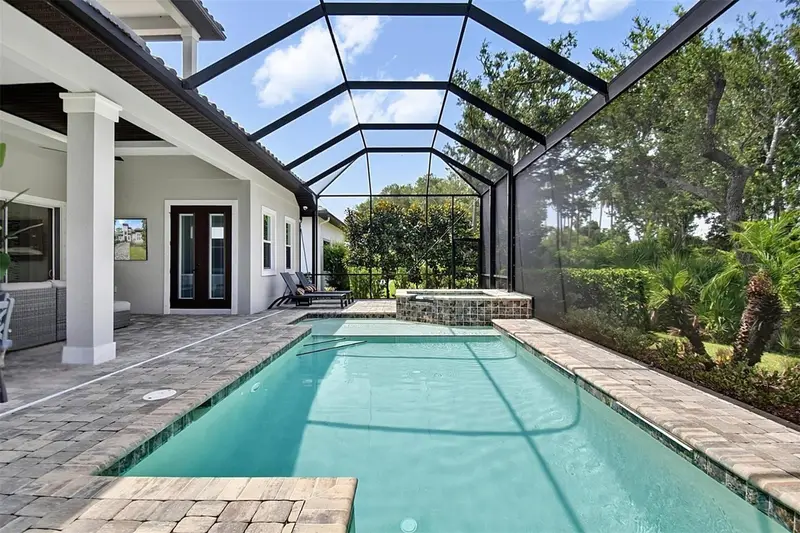 23 N Riverwalk Dr, FL