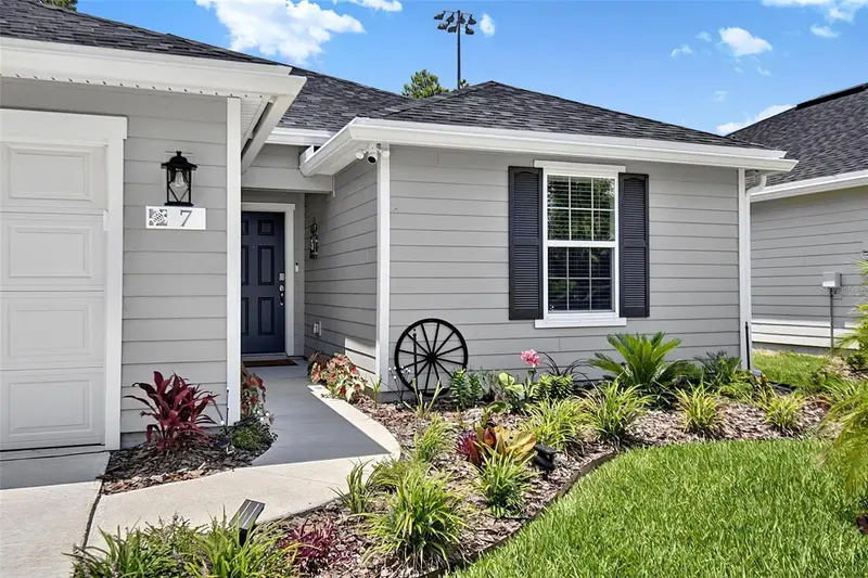 7 Signet Ct, FL