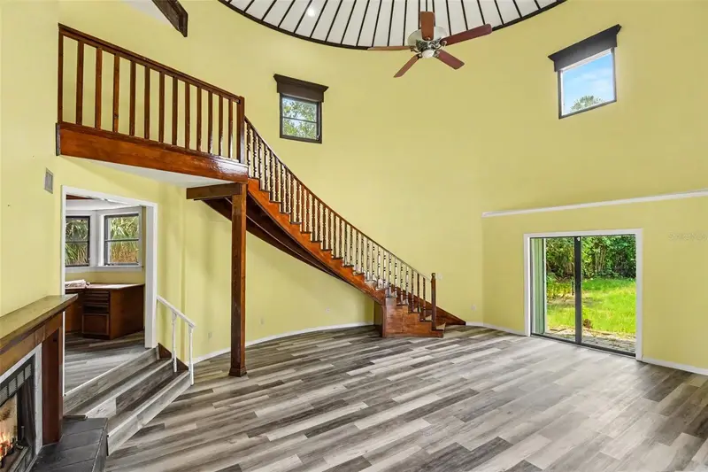 888 Harmony Ln, FL