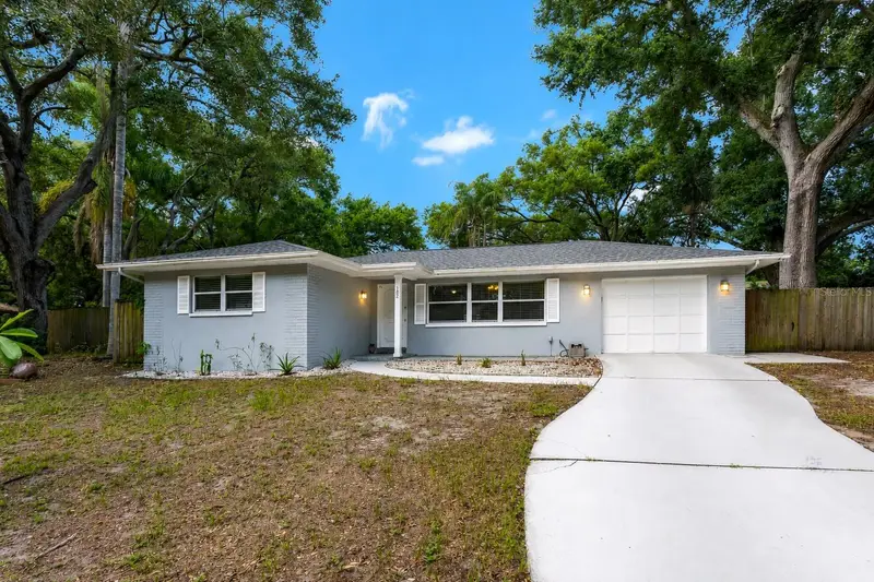 182 Sunward Ave, FL