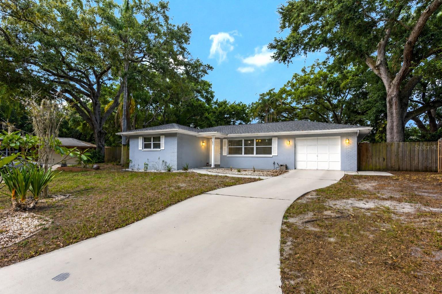 182 Sunward Ave, FL
