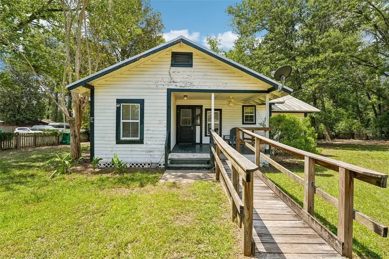14306 Nw 145th Ter, FL