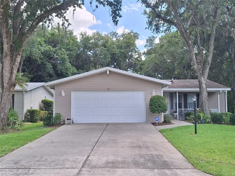 301 Water Landing Dr, FL