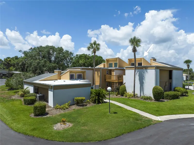 1051 S Highland St #7d, FL