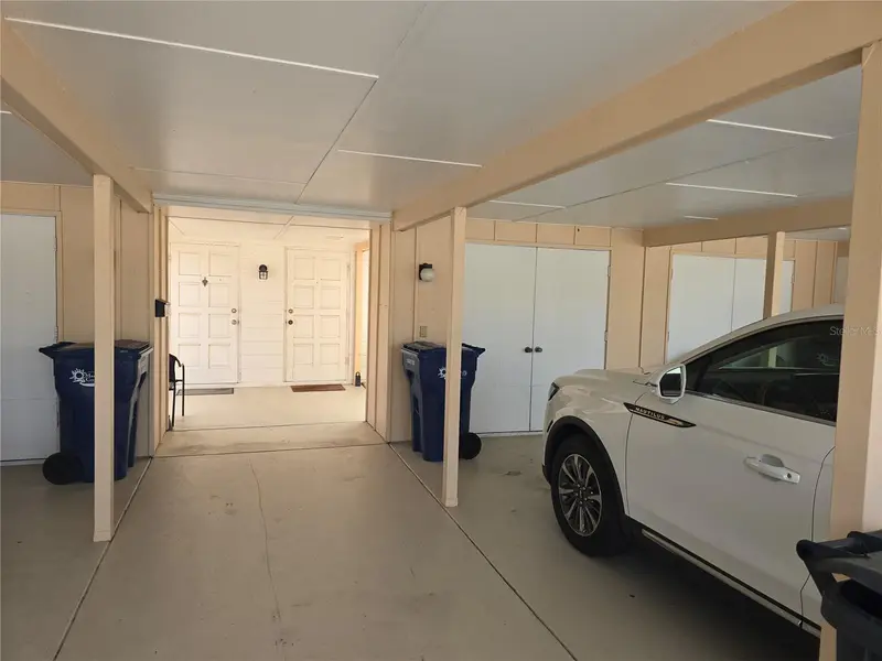 5064 Live Oak Cir #5064, FL