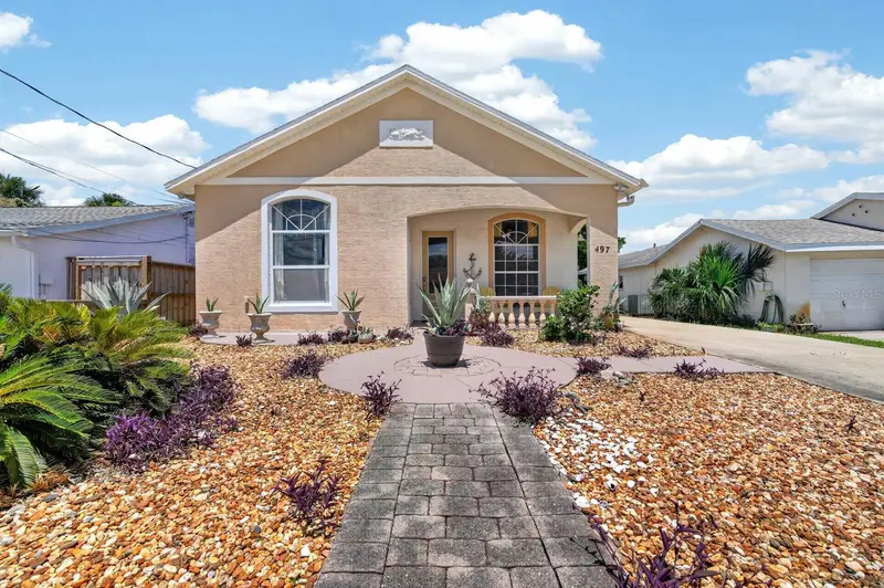 497 Grandview Ave, FL