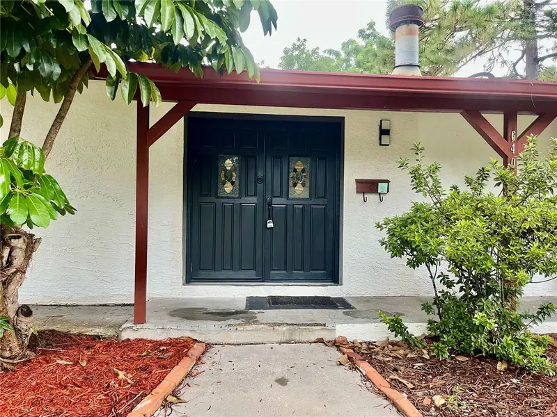 640 Diane Cir, FL