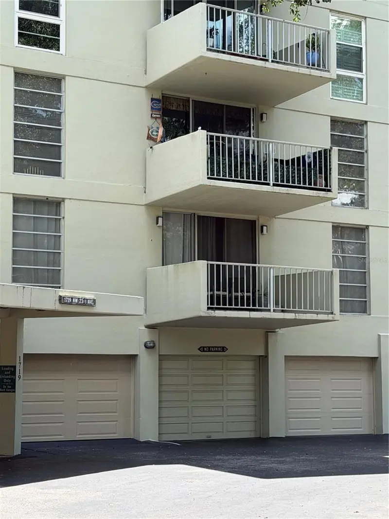 1719 Nw 23rd Blvd #Garage 7, FL