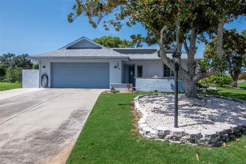 303 Barstow Ct, FL