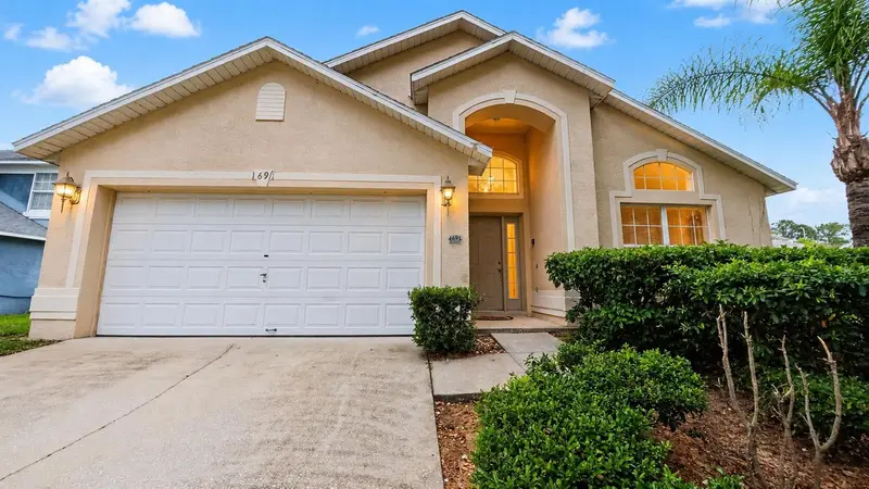 1691 Waterview Loop, FL