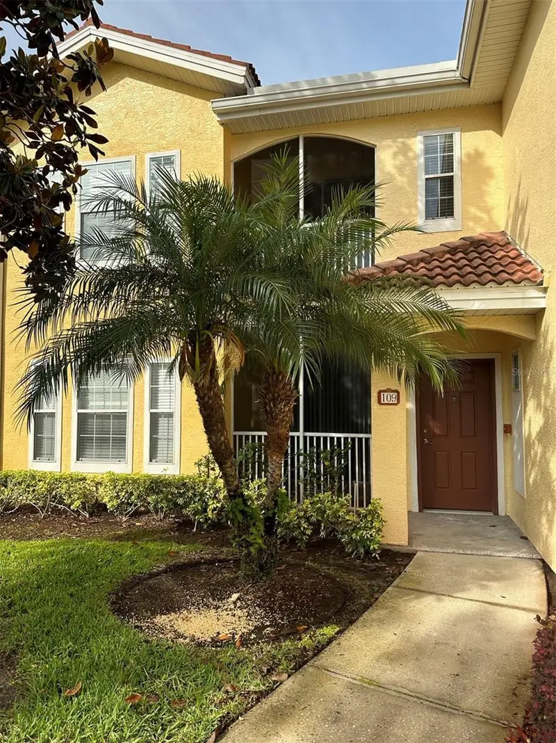 12017 Villanova Dr #109, FL