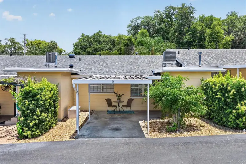 445 S Grandview St #8, FL