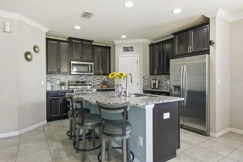 18793 Deer Tracks Loop, FL