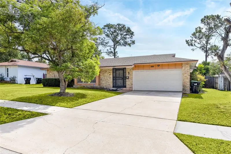 2091 Longfellow Ct, FL