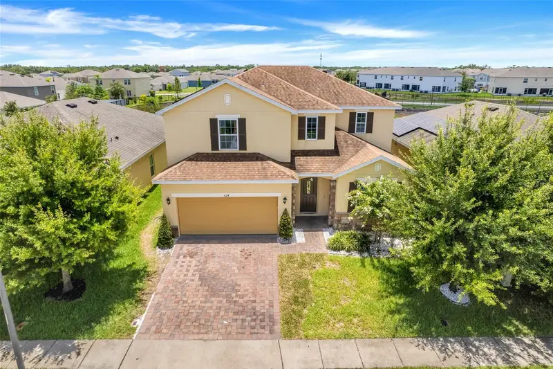 624 Sardinia Cir, FL