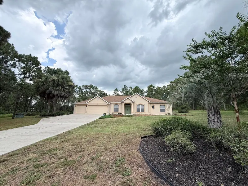 4690 W Tomahawk Dr, FL
