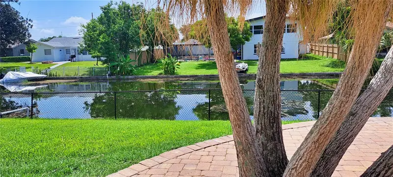 2400 Lauderdale Ct, FL