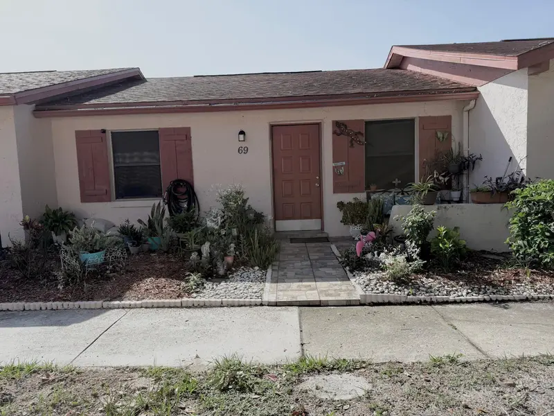 69 S Marbrisa Way, FL