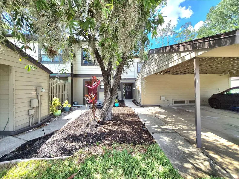 205 Woods Landing Trl, FL