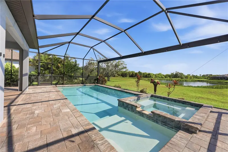 5542 Native Henna Ct, FL