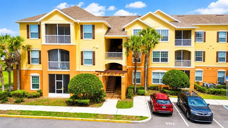 6240 Contessa Dr #204, FL