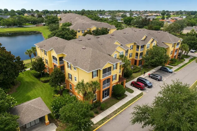 6240 Contessa Dr #204, FL