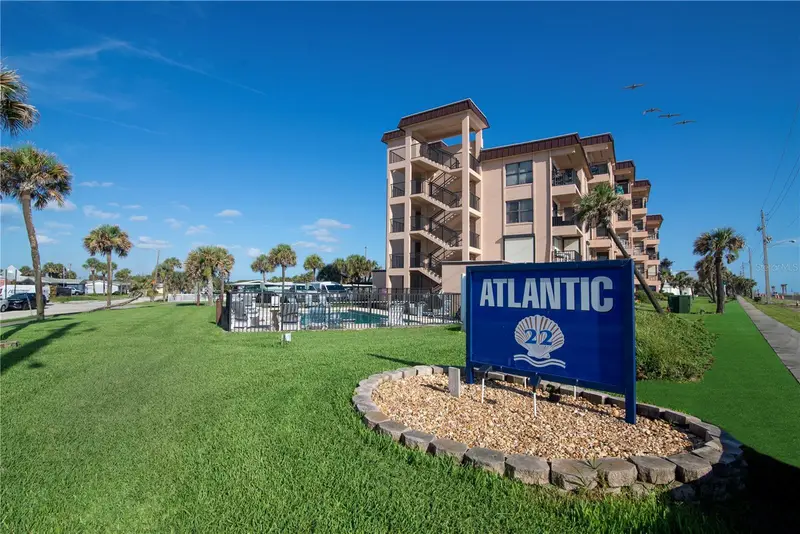 2390 Ocean Shore Blvd #1040, FL