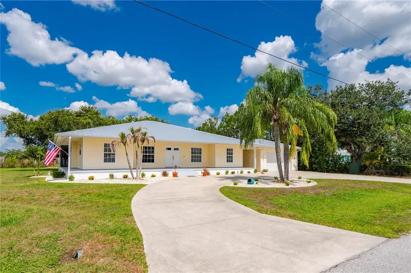 569 Rio Vista Ave, FL