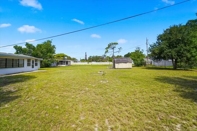 105 Allen Ave, FL