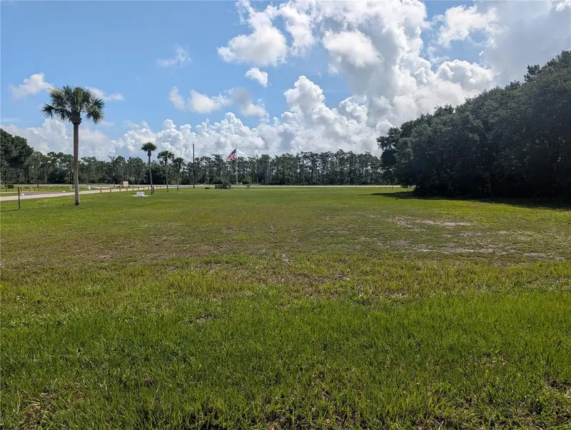 Deland Ave, FL