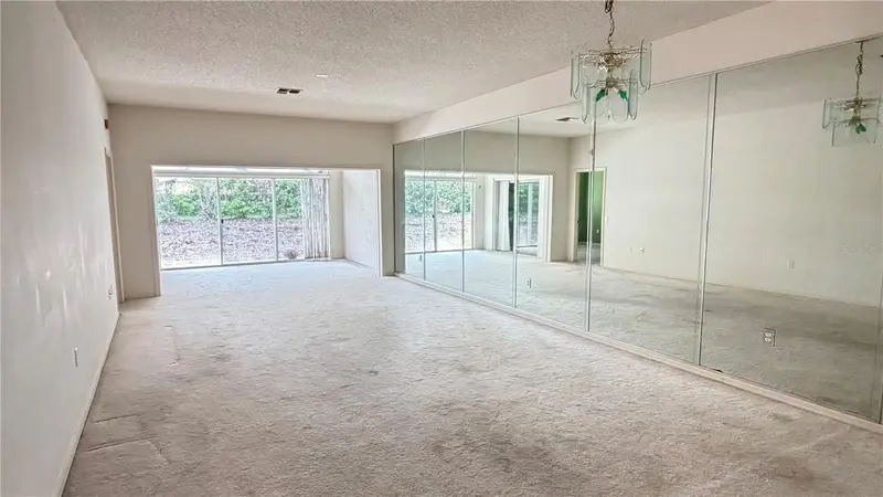1 Enclave Dr, FL