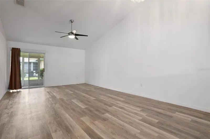 3200 Villa Way Cir, FL