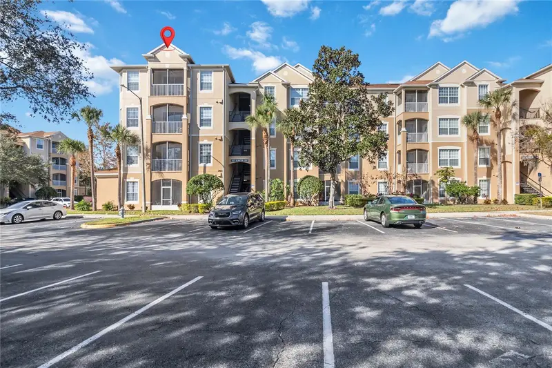 2821 E Almaton Loop #401, FL