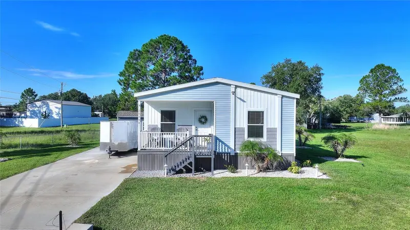 25294 Canterbury Dr, FL
